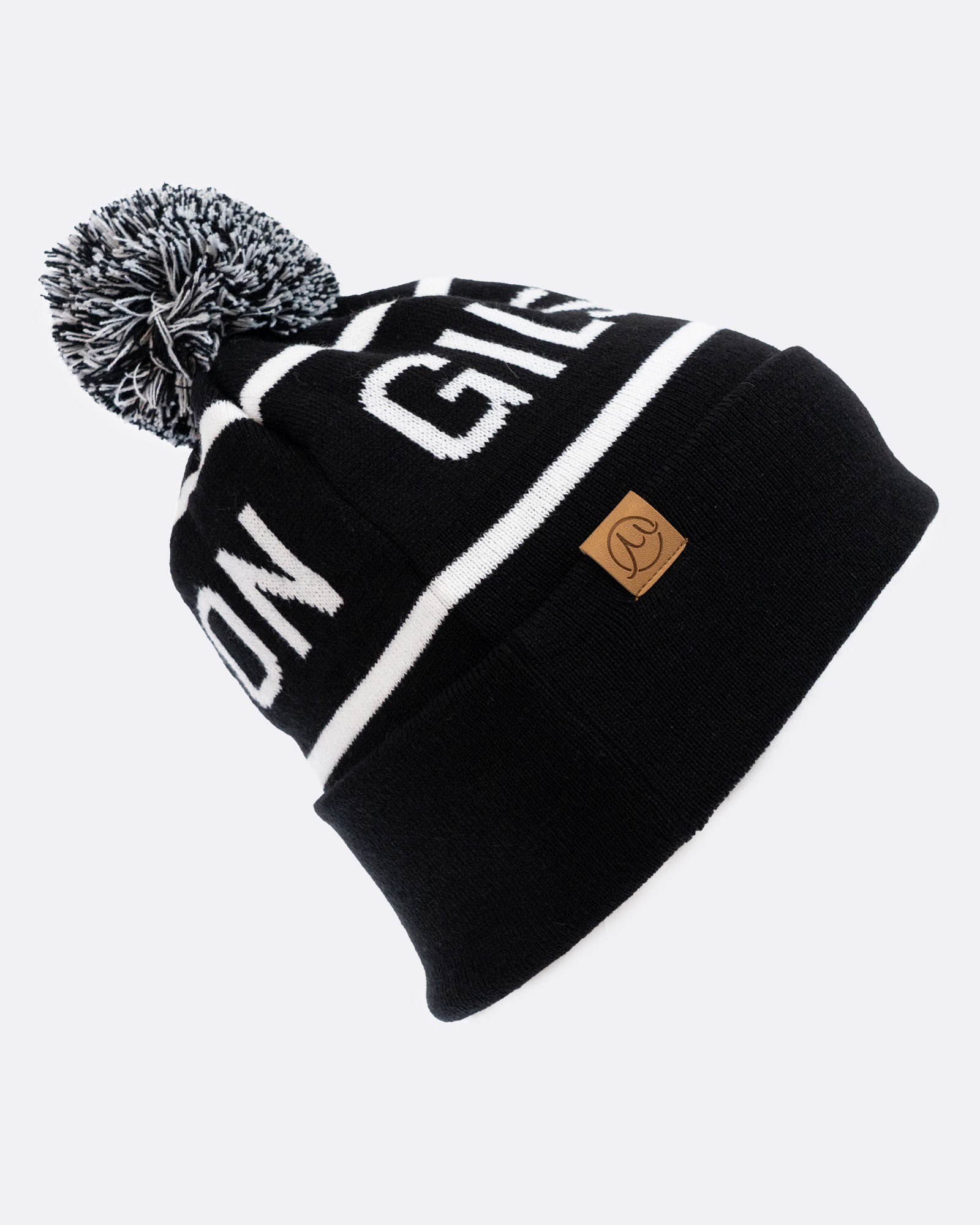 GILSON Pom Beanie graphics